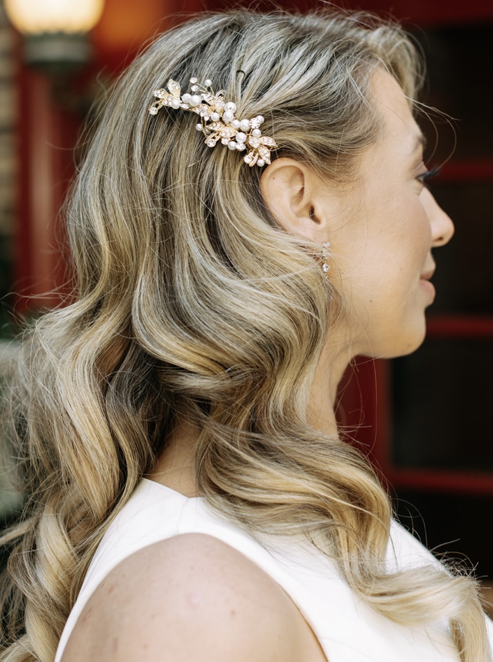 Soft bridal waves styled by Sarah Kane Sur